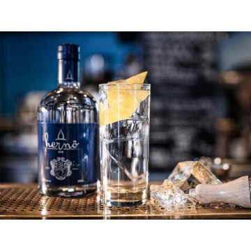 Herno SwedIsh Execellence Gin